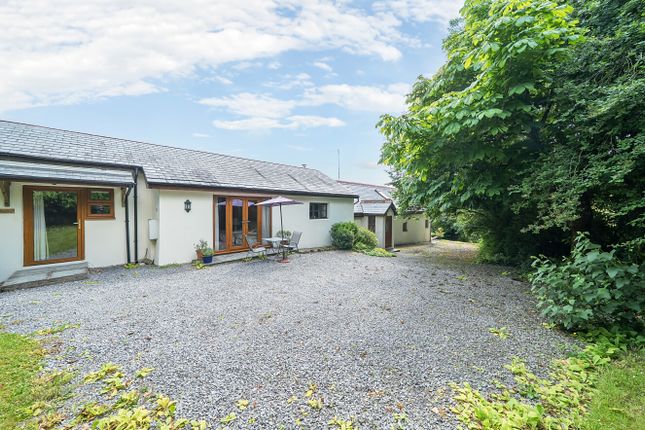 THE BARN, TAVERNSPITE photo 4
