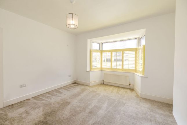 49, Biddlestone Road, Newcastle Upon Tyne photo 4