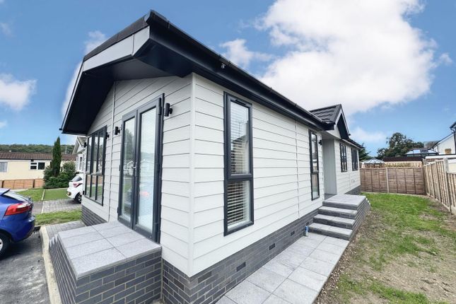 3-bed caravan on 11, The Beeches, Maulden, £359,100