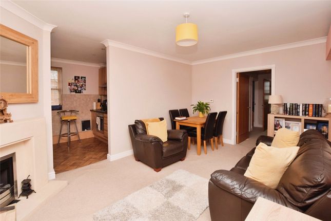 71, Braiswick, Essex photo 3