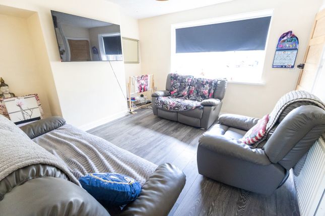 22, Trebeferad, Llantwit Major photo 4