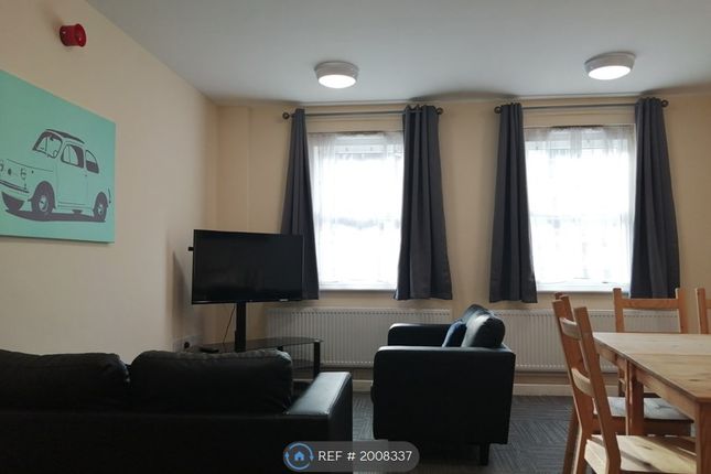 Room to rent in Moss House, Leamington Spa