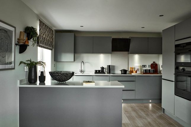 The Kitchen Dining Area Offers A Hub For Entertaining Friends And Family