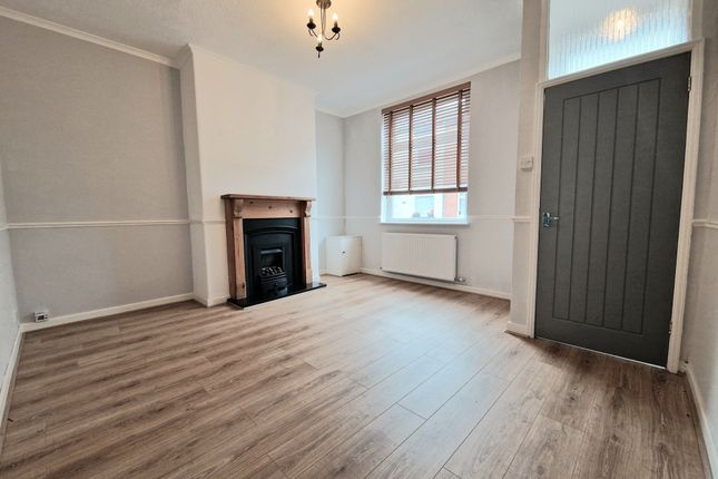 16 Albert Street, Manchester photo 2