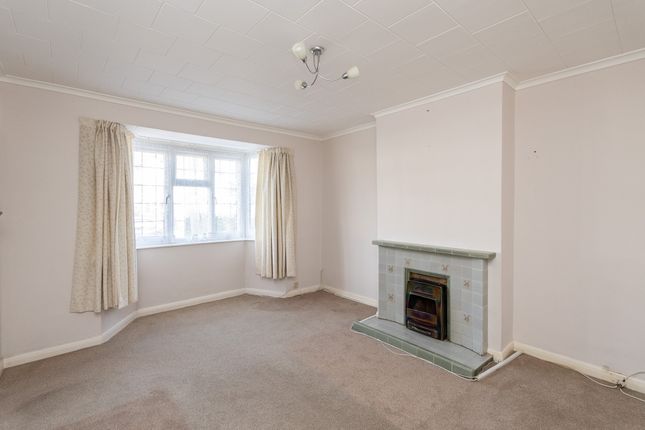 2, Boxhill Way, Betchworth photo 2