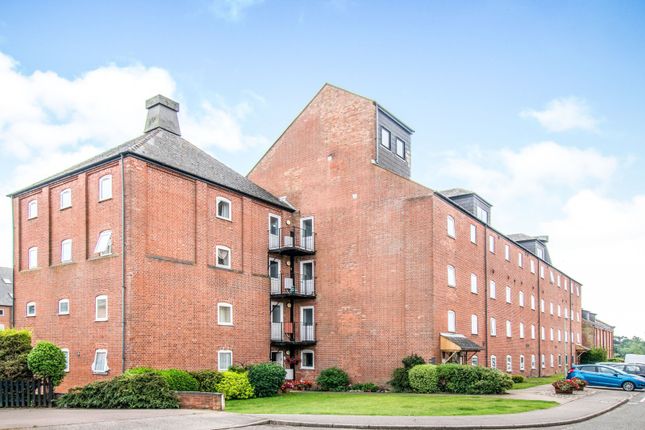Thumbnail Flat to rent in Swonnells Court, Oulton Broad, Lowestoft