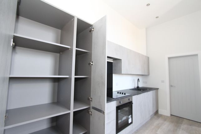 Apartment 3, Dragoon Court, Penistone Road, Sheffield photo 4