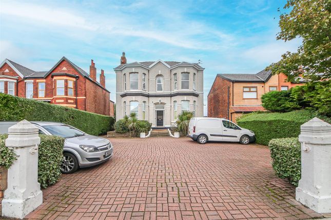 Flat for sale in Sussex Road, Southport