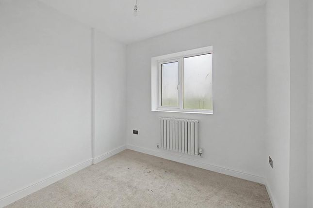 91, Gorefield Road, Wisbech photo 3