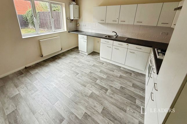27, Thyme Avenue, Bourne photo 3