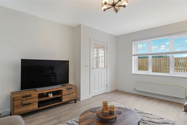 12, Warbler Court, Clackmannanshire photo 4