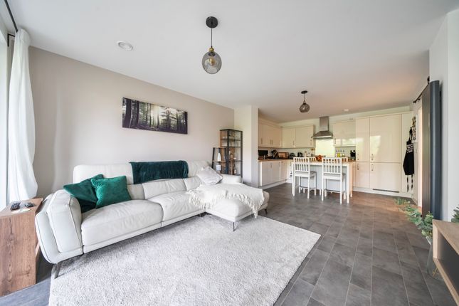8 Union Court, Canal Street, Milton Keynes photo 3