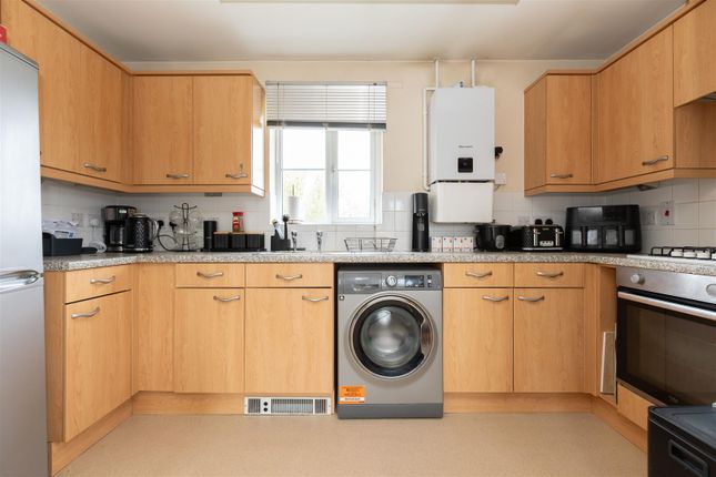 3 David Harrowell House, St. Johns Road, Arlesey photo 3