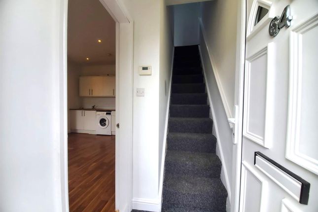 64, Mount Street, Huddersfield photo 2