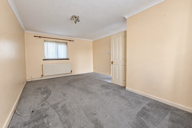Old Farm Court, Swansea photo 4