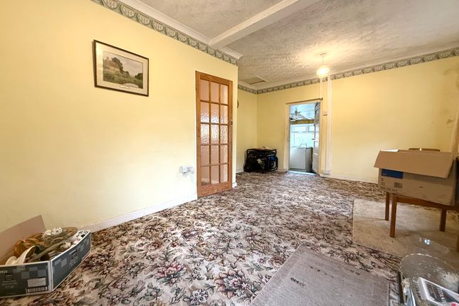 The Bungalow, Mountain Ash photo 3