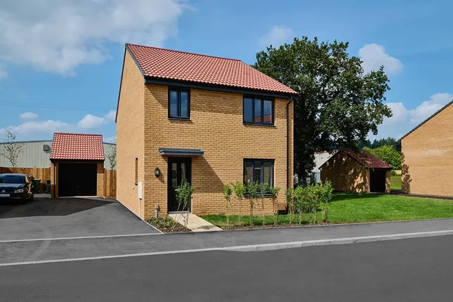 Taylor Wimpey - Wool Gardens