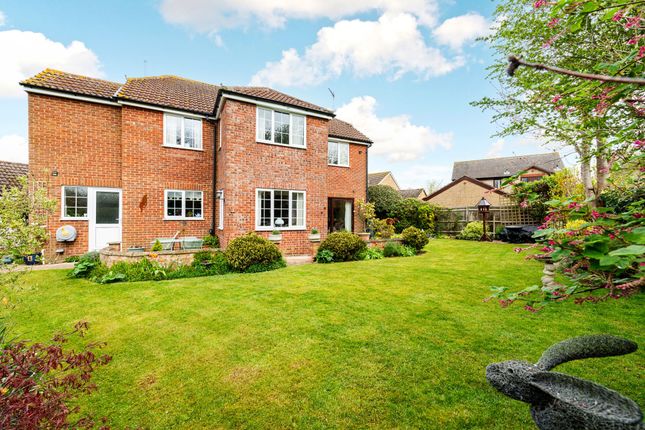 26 Bramble Road, Towcester photo 3