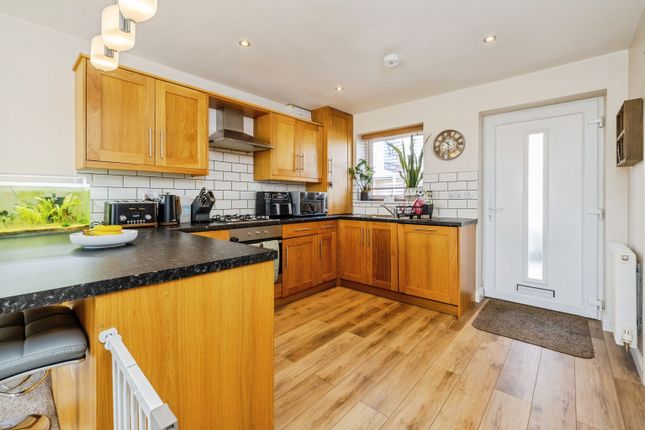 39, Wesley Road, Cherry Willngham photo 2