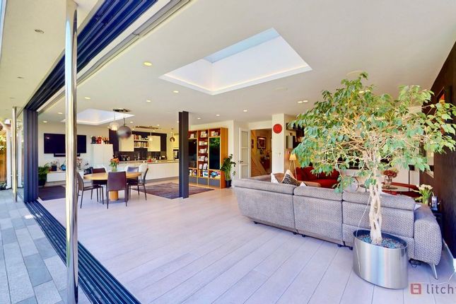 75, Lanchester Road, Highgate photo 3