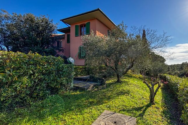 Semi-detached house for sale in Via Del Solferino, Castiglioncello, Livorno, Tuscany, Italy
