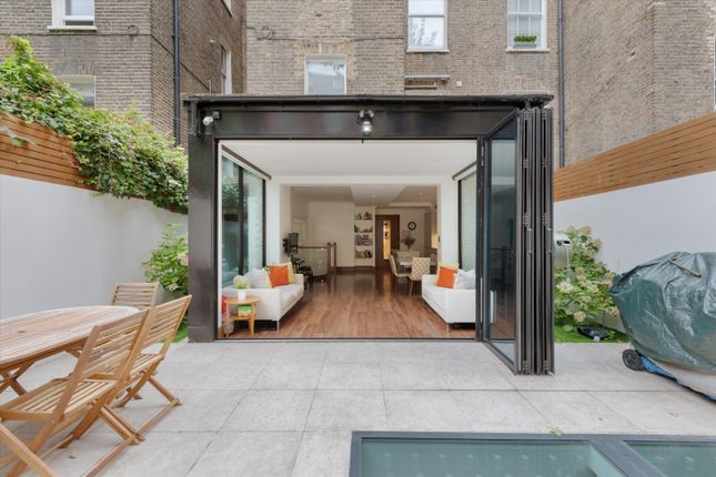 3-bed flat on 8, Lanark Road, London, £8,340/mo
