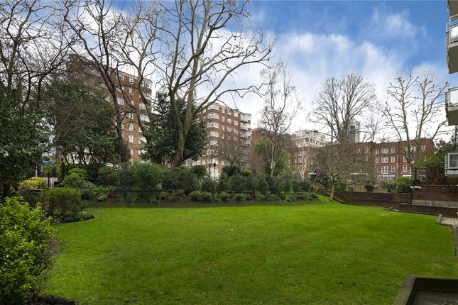 Flat for sale in Kingston House South, Ennismore Gardens, London