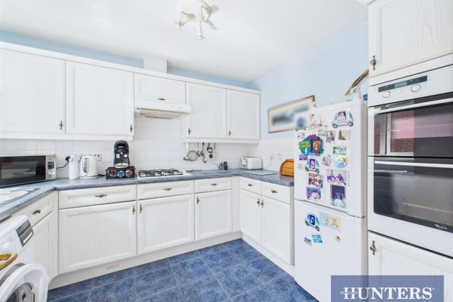 23, Tintern Avenue, Bridlington photo 4
