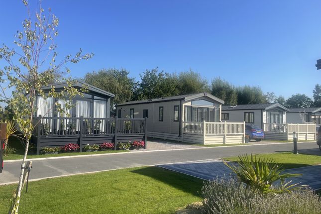 Thumbnail Lodge for sale in Ghants Lane, Hambleton, Poulton-Le-Fylde