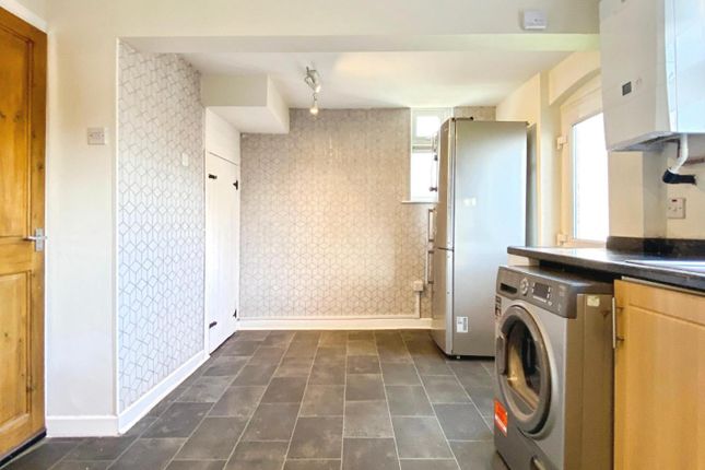 21, The Crescent, Rotherham photo 4