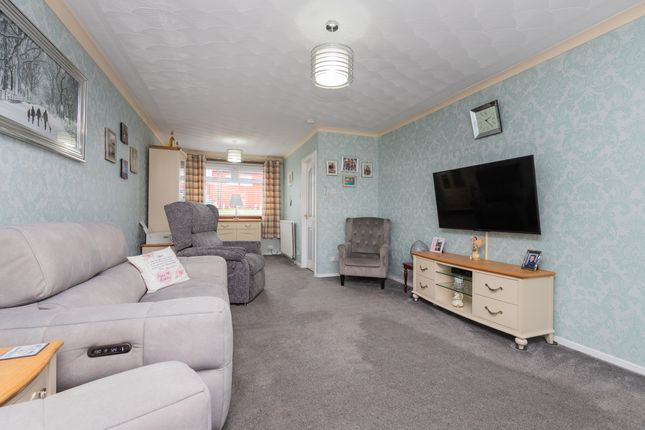 12 Traquair Avenue, Paisley photo 2