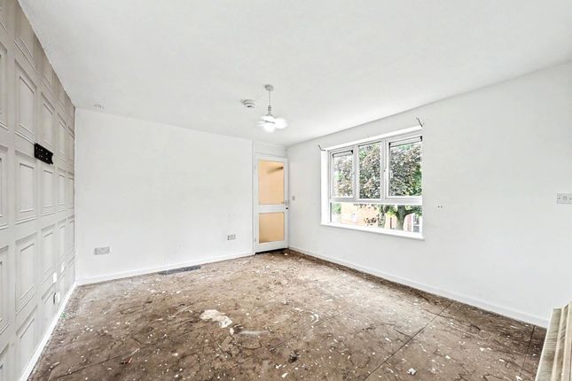 16, Kirkwood, Cramlington photo 3