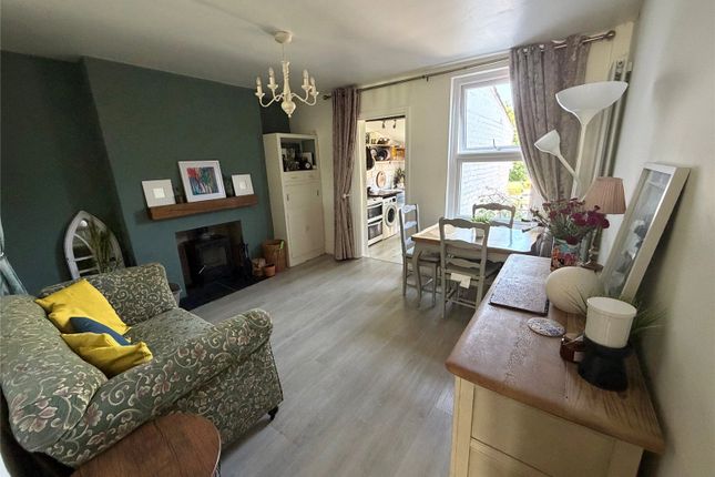 17, Castle Road, Northamptonshire photo 3