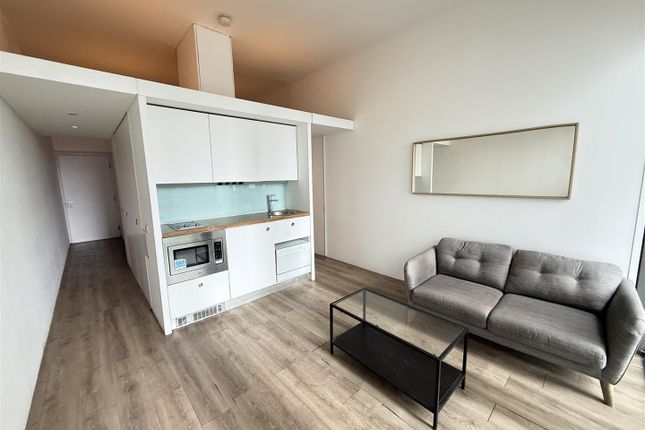 Apt 6.25, Abito, Salford photo 2