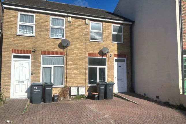 2-bed terraced on Raphael Road, Kent, £250,000
