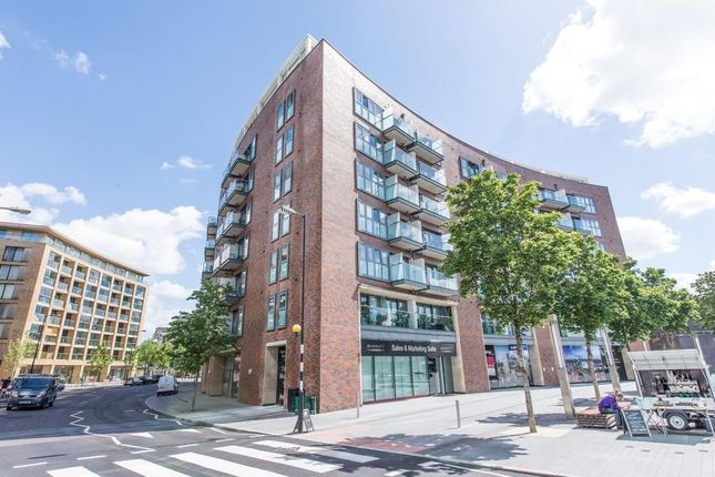 Thumbnail Flat to rent in Maple Quay, Canada Water, London