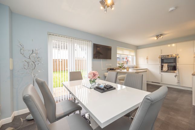 Detached house for sale in Buchan Park, Alloa, Clackmannanshire