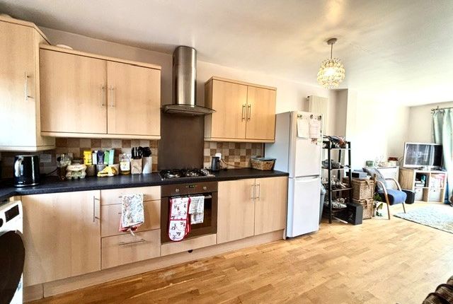 253A, Stratford-upon-Avon photo 3