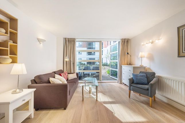 Flat to rent in 199-203 Buckingham Palace Road, London