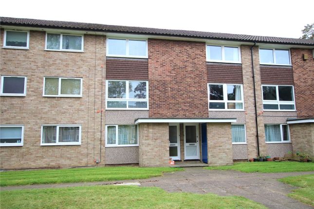 Maisonette for sale in Lima Court, Bath Road, Reading, Berkshire