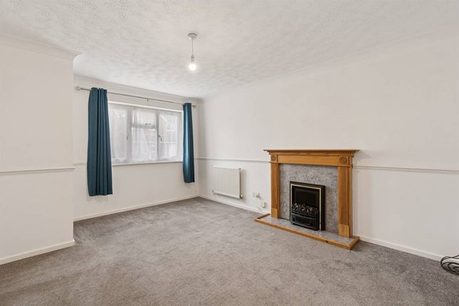 4, Freshwater Close, Herne Bay photo 3