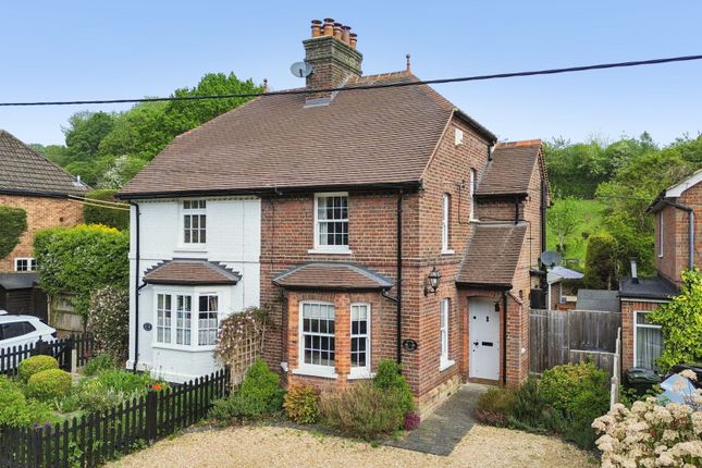 2-bed house on 2 Wayside Cottages Nags Head Lane, Great Missenden, £595,000