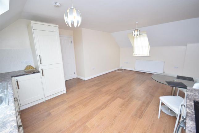 Flat 7, The Old Post Office, Normanton photo 5