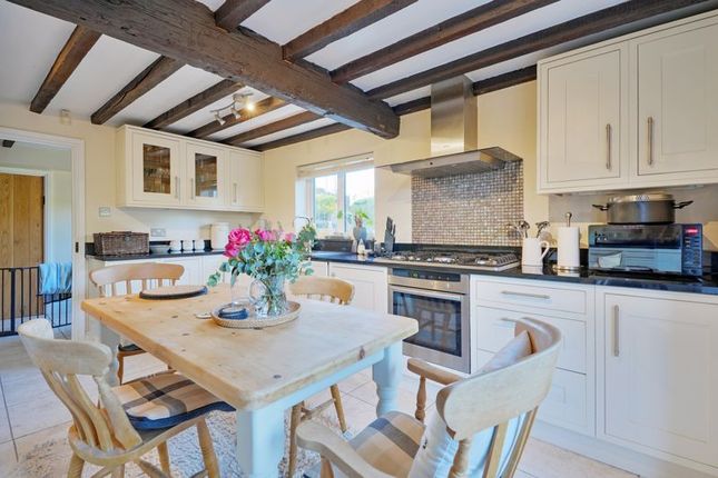 14, Oxclose Lane, Dronfield photo 3