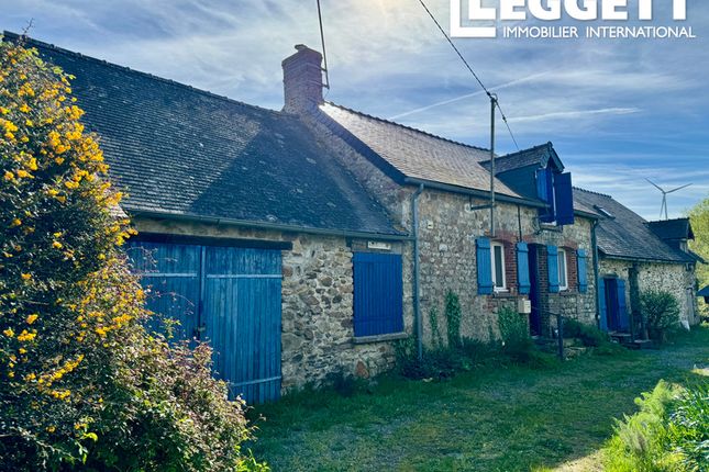 Thumbnail Villa for sale in Villepail, Mayenne, Pays De La Loire