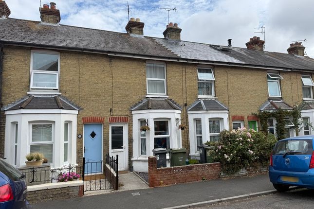 2-bed terraced on 57 Tennyson Road, Cowes, £120,000