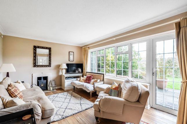 9 Broad Oak, Tunbridge Wells photo 2