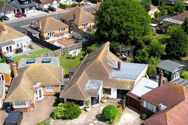 5, Wellesley Close, Broadstairs photo 3