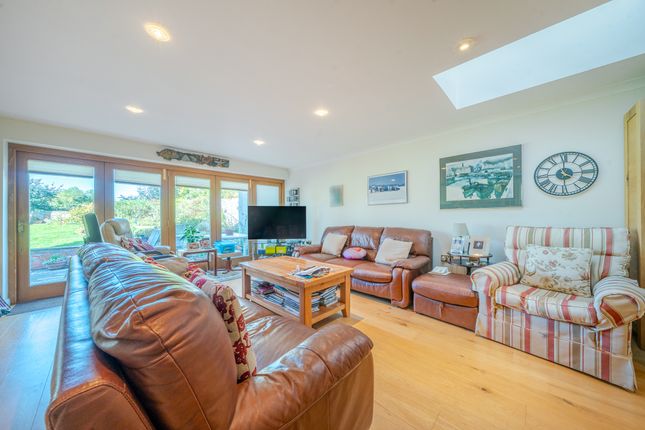 5, Grange Park, Steeple Aston photo 4