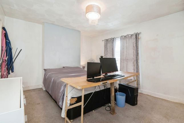 Terraced house for sale in Waverley Road, Southampton
